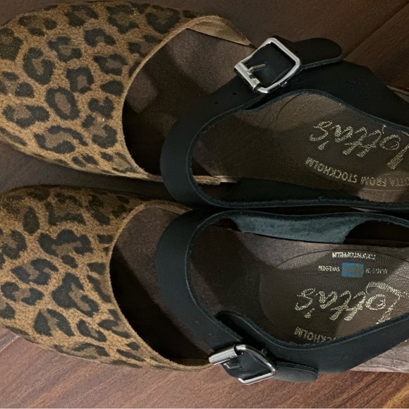 Lotta’s Leopard Clog Mary Jane’s - Picture 7 of 9